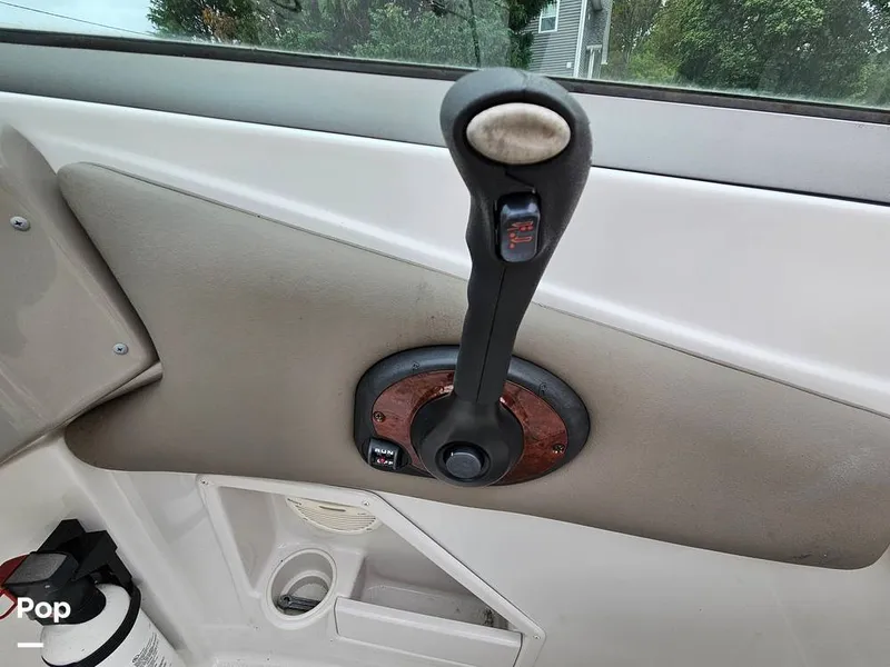 Slide: The Image of Crownline Boats 240EX 2005 - 14752416