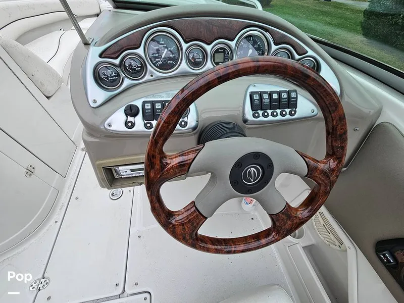 Slide: The Image of Crownline Boats 240EX 2005 - 14752417