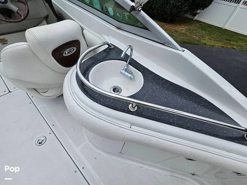 Slide: The Image of Crownline Boats 240EX 2005 - 14752470