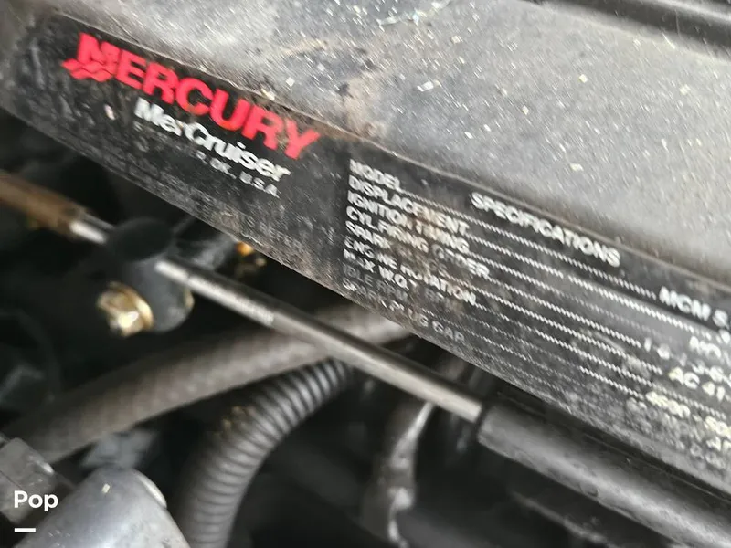 Slide: The Image of Crownline Boats 240EX 2005 - 14752476