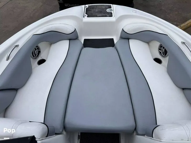 Slide: The Image of Yamaha 212 SS 2009 - 15326356