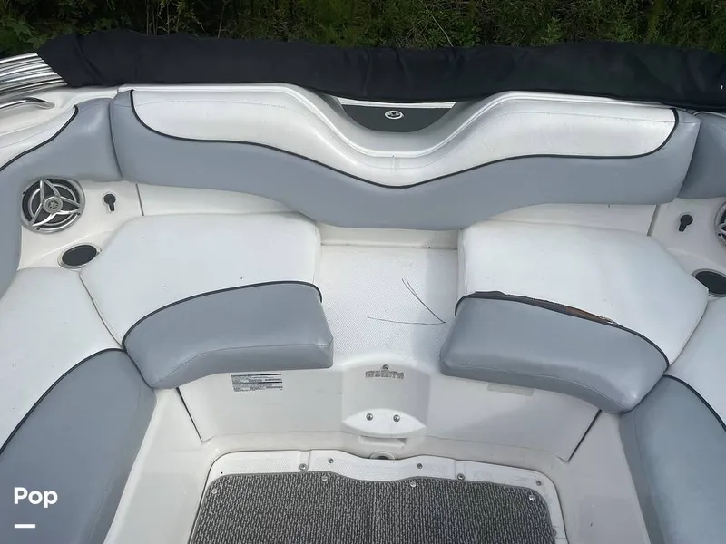 Slide: The Image of Yamaha 212 SS 2009 - 14672435