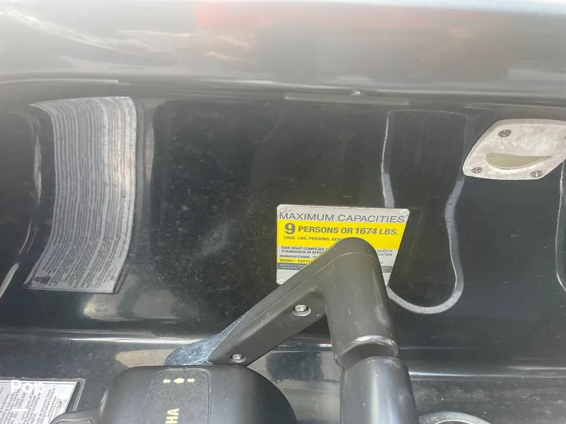 Slide: The Image of Yamaha 212 SS 2009 - 14672930