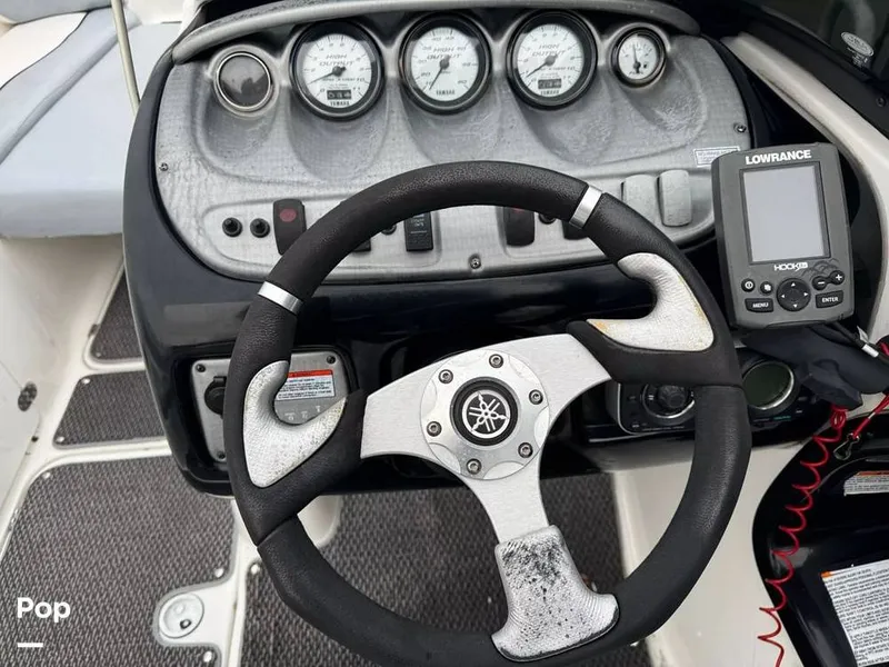 Slide: The Image of Yamaha 212 SS 2009 - 15326481