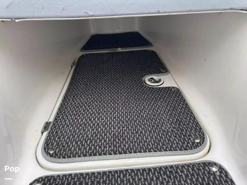 Slide: The Image of Yamaha 212 SS 2009 - 15326557