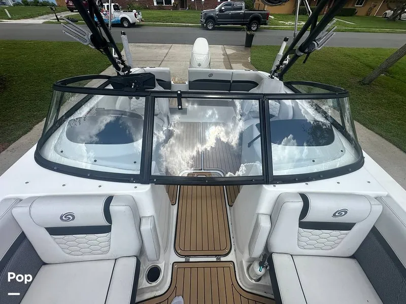 Slide: The Image of Hurricane SD191 2020 - 14668312