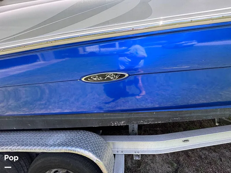 Slide: The Image of Sea Ray 270 SunDeck 2005 - 14516880