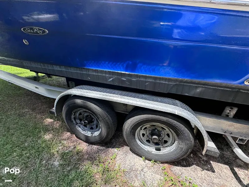 Slide: The Image of Sea Ray 270 SunDeck 2005 - 14517093