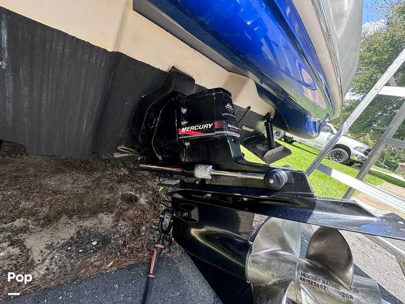 Slide: The Image of Sea Ray 270 SunDeck 2005 - 14517272