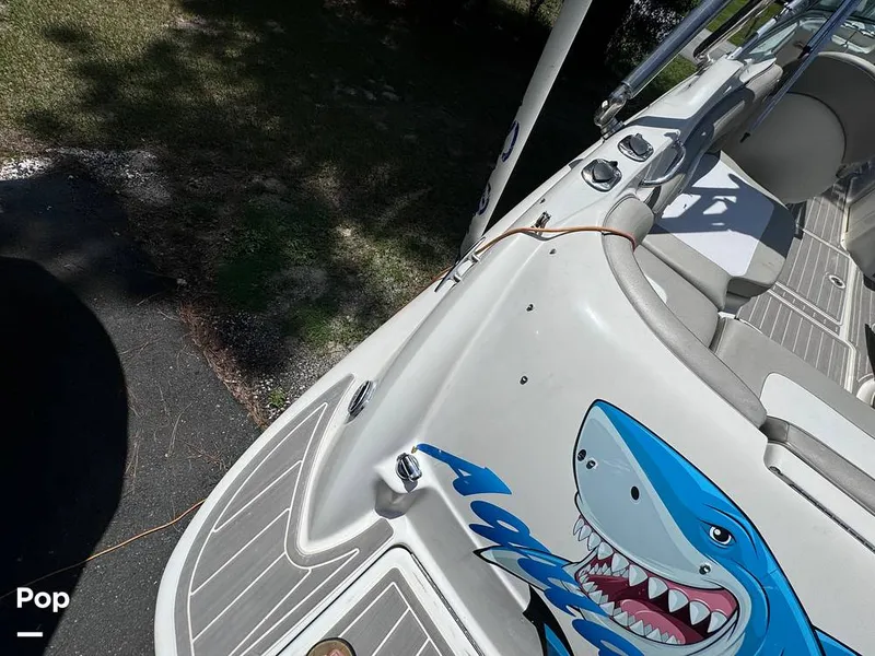 Slide: The Image of Sea Ray 270 SunDeck 2005 - 14517382