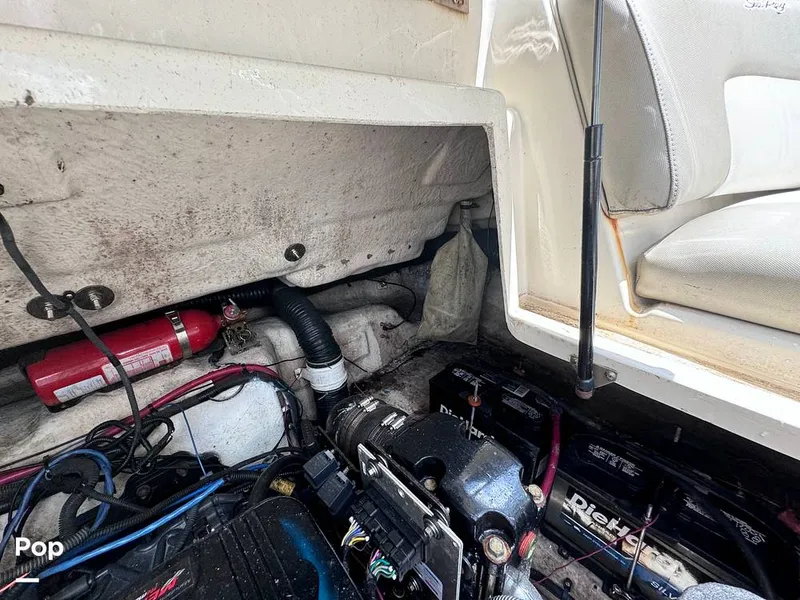 Slide: The Image of Sea Ray 270 SunDeck 2005 - 14517392