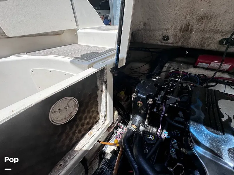 Slide: The Image of Sea Ray 270 SunDeck 2005 - 14517395