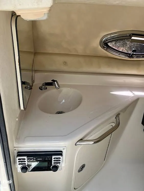 Slide: The Image of Sea Ray 270 SunDeck 2005 - 14578244