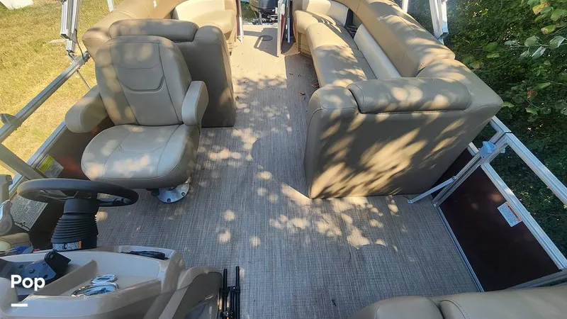 Slide: The Image of Starcraft 22lx 2023 - 14615855