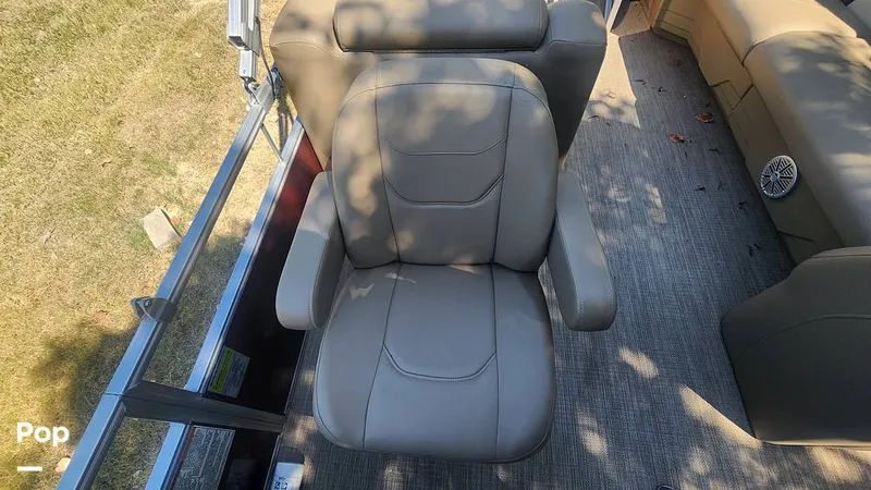 Slide: The Image of Starcraft 22lx 2023 - 14616417