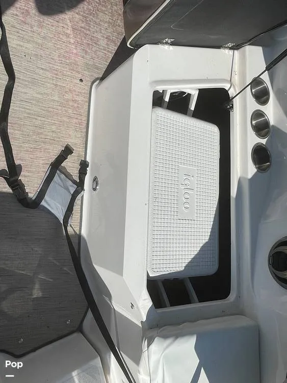 Slide: The Image of Regal FasDeck 22 2016 - 14685921