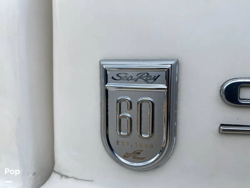 Slide: The Image of Sea Ray SLX 350 Outboard 2020 - 14580445