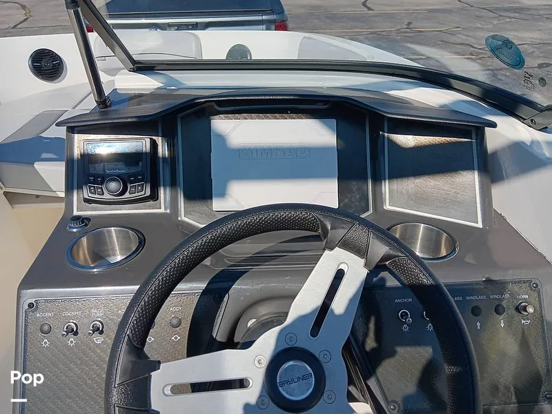 Slide: The Image of Bayliner VR6 OB 2022 - 14545797