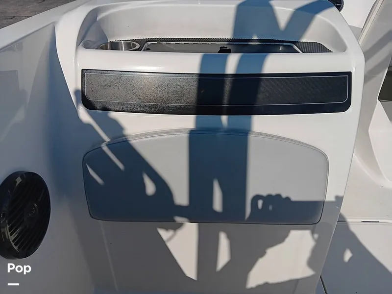 Slide: The Image of Bayliner VR6 OB 2022 - 14545783