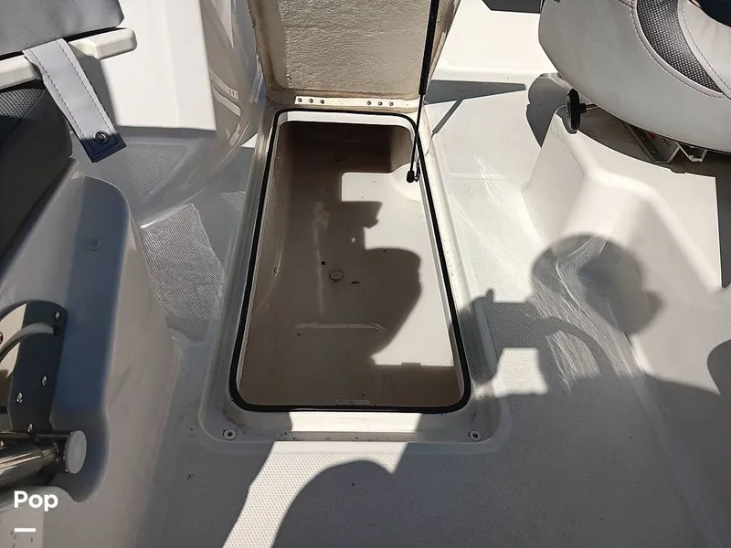 Slide: The Image of Bayliner VR6 OB 2022 - 14545818