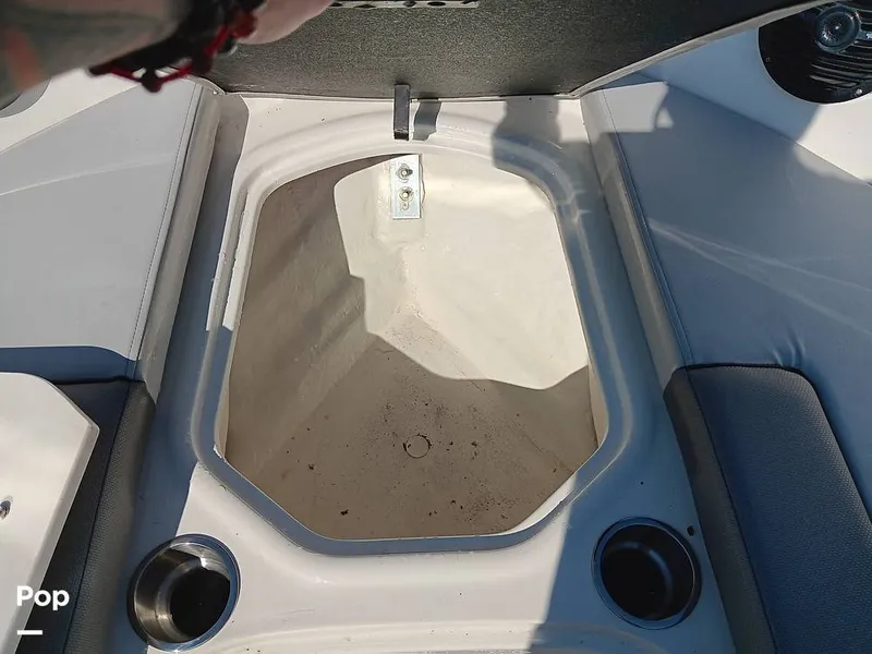 Slide: The Image of Bayliner VR6 OB 2022 - 14545833