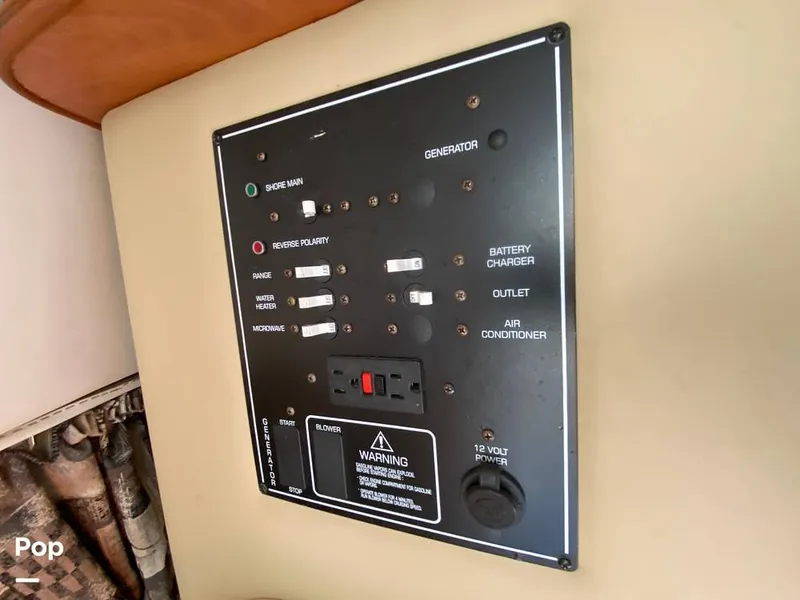 Slide: The Image of Rinker 270 Fiesta Vee 2002 - 14676975