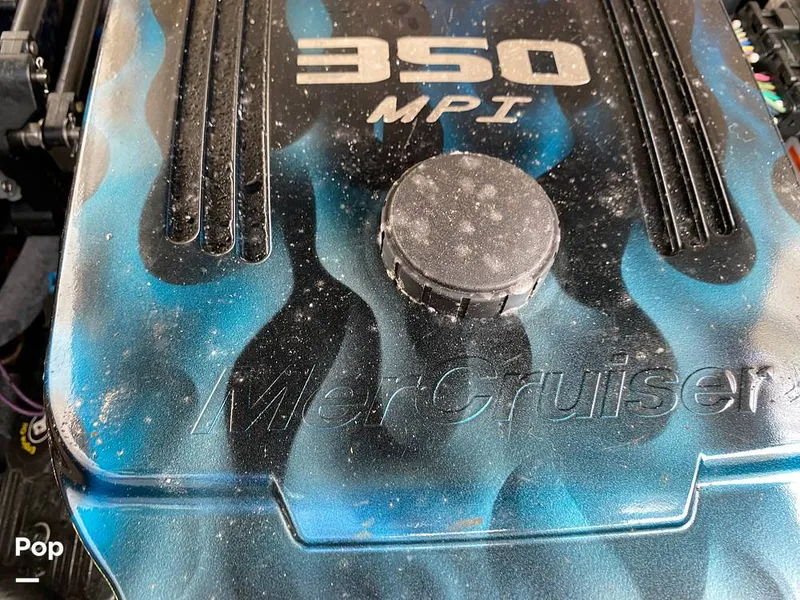 Slide: The Image of Rinker 270 Fiesta Vee 2002 - 14676989