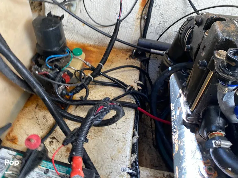 Slide: The Image of Rinker 270 Fiesta Vee 2002 - 14676991