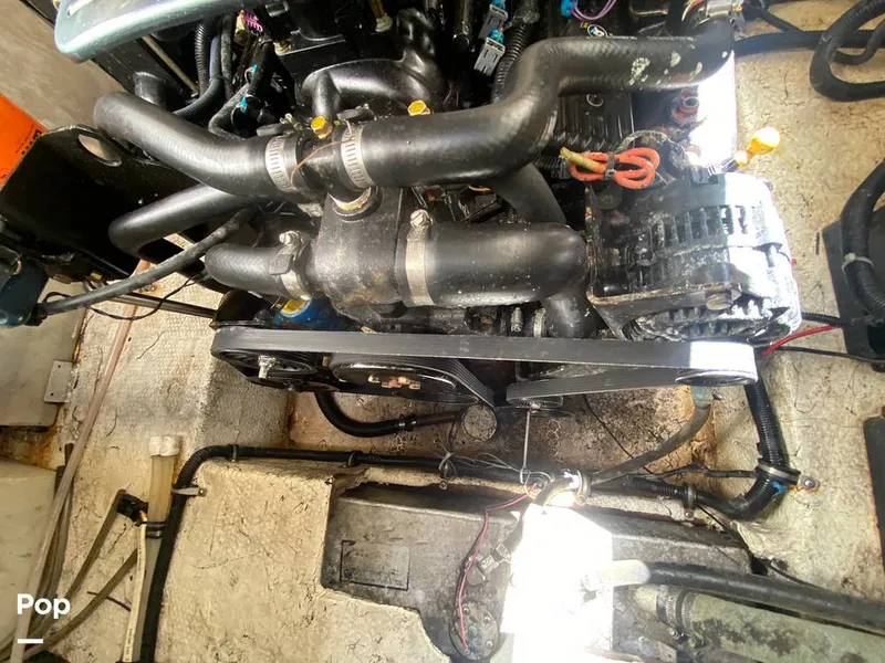 Slide: The Image of Rinker 270 Fiesta Vee 2002 - 14676993