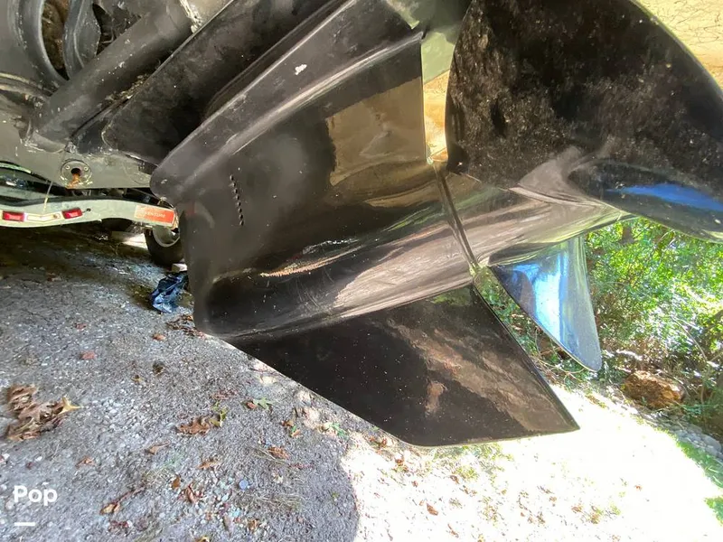 Slide: The Image of Rinker 270 Fiesta Vee 2002 - 14676957