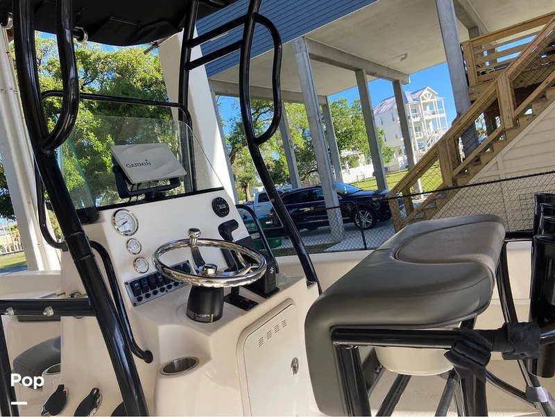 Slide: The Image of GPS / Fishfinder - 14521374