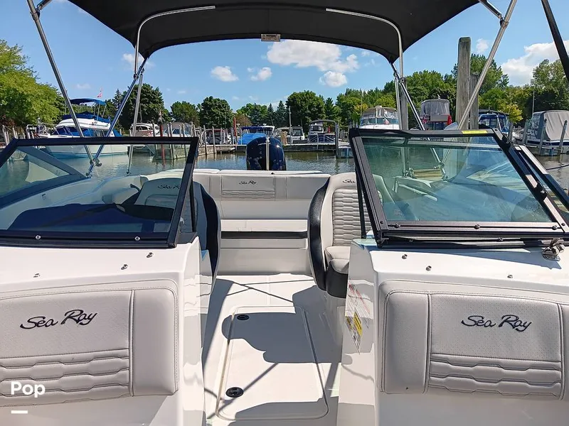 Slide: The Image of Sea Ray SPX 210 O/B 2023 - 14545760