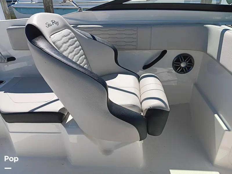 Slide: The Image of Sea Ray SPX 210 O/B 2023 - 14545749