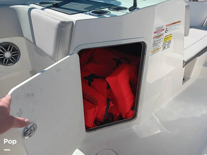 Slide: The Image of Sea Ray SPX 210 O/B 2023 - 14545751