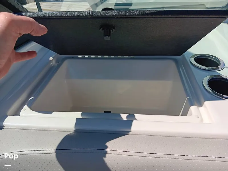 Slide: The Image of Sea Ray SPX 210 O/B 2023 - 14545752