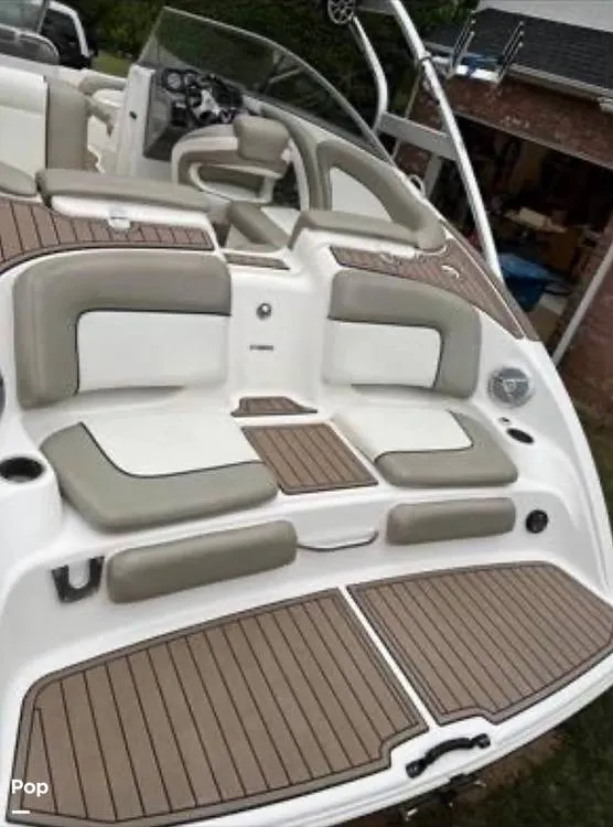 Slide: The Image of Yamaha 242 Limited S 2011 - 14632512