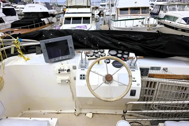 Slide: The Image of Californian Californian 43 Motoryacht 1984 - 32