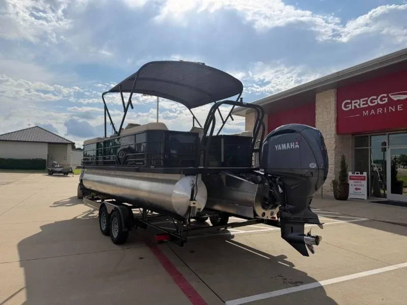 Slide: The Image of Veranda 22RC 2026 - 3
