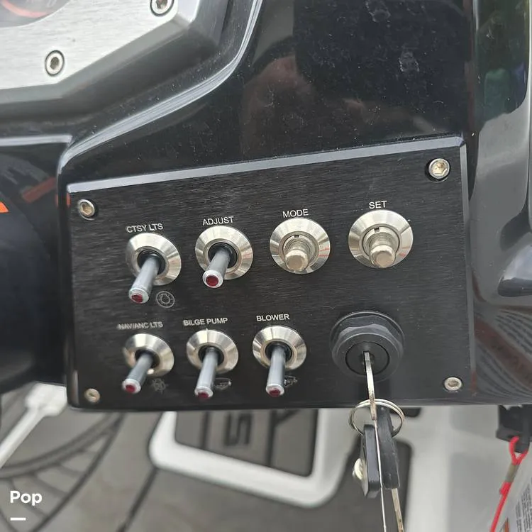 Slide: The Image of Scarab 165 ID 2022 - 14595912