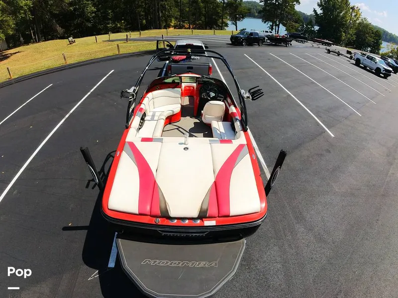 Slide: The Image of Moomba Mobius LSV 2012 - 14648815