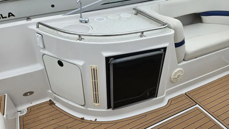Slide: The Image of Four Winns 280 Horizon 2001 - 8