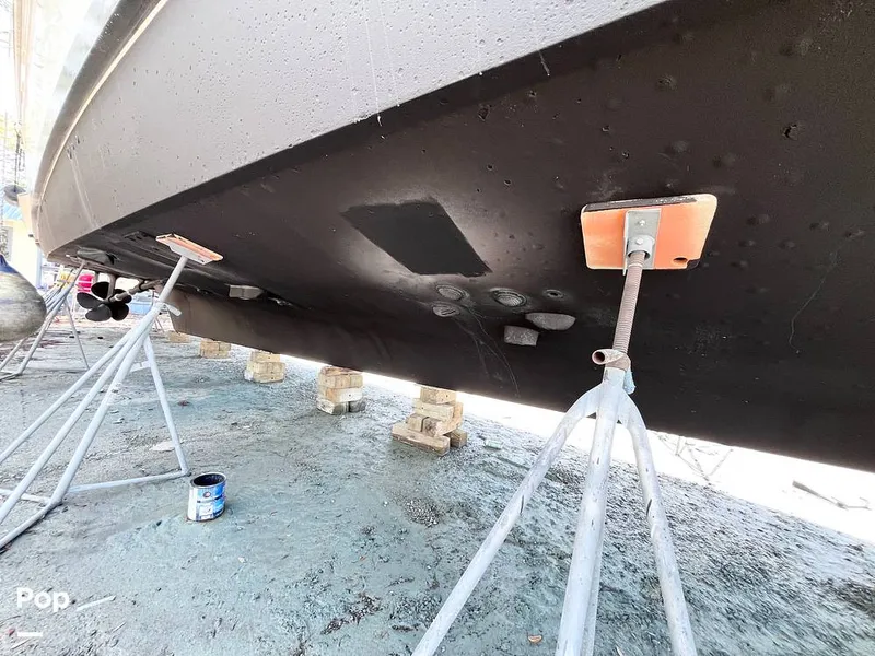 Slide: The Image of Bottom Paint 2026 - 16269538