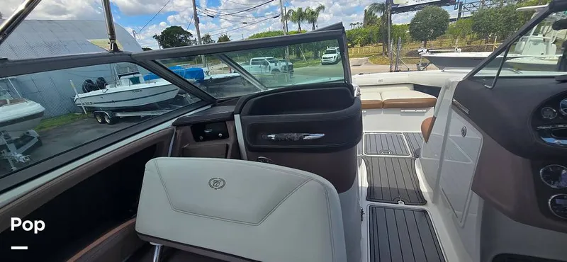 Slide: The Image of Cobalt 302 Bowrider 2014 - 15286073