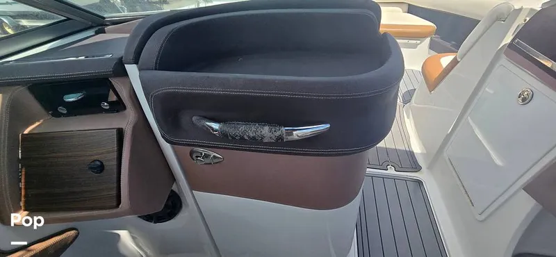 Slide: The Image of Cobalt 302 Bowrider 2014 - 15286075