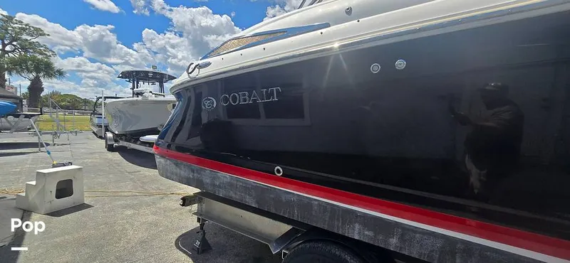 Slide: The Image of Cobalt 302 Bowrider 2014 - 15285969