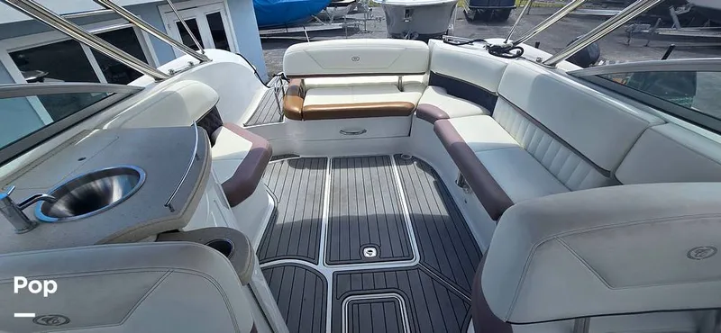 Slide: The Image of Cobalt 302 Bowrider 2014 - 15286178