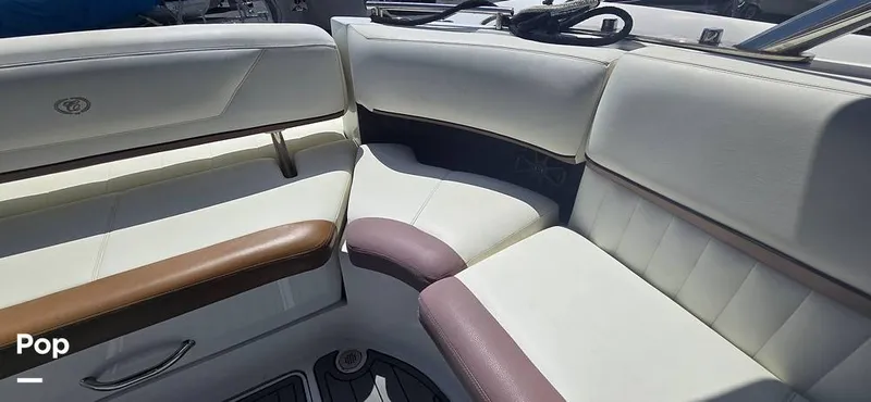 Slide: The Image of Cobalt 302 Bowrider 2014 - 15286204