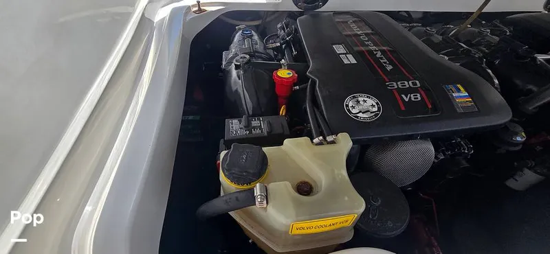 Slide: The Image of Cobalt 302 Bowrider 2014 - 15286256