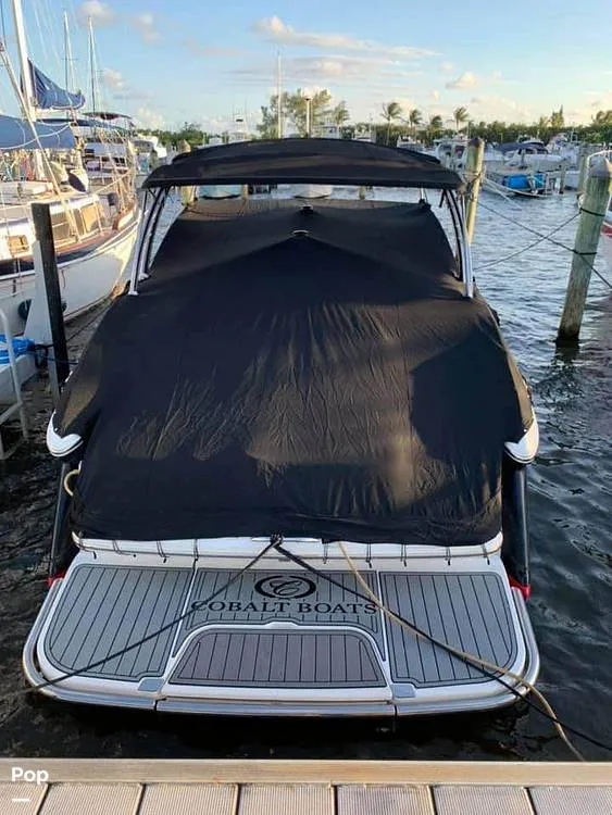 Slide: The Image of Cobalt 302 Bowrider 2014 - 15250556