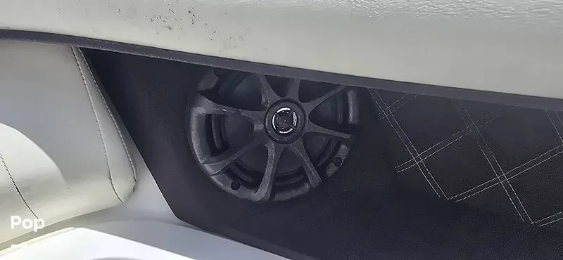 Slide: The Image of Cobalt 302 Bowrider 2014 - 15286023